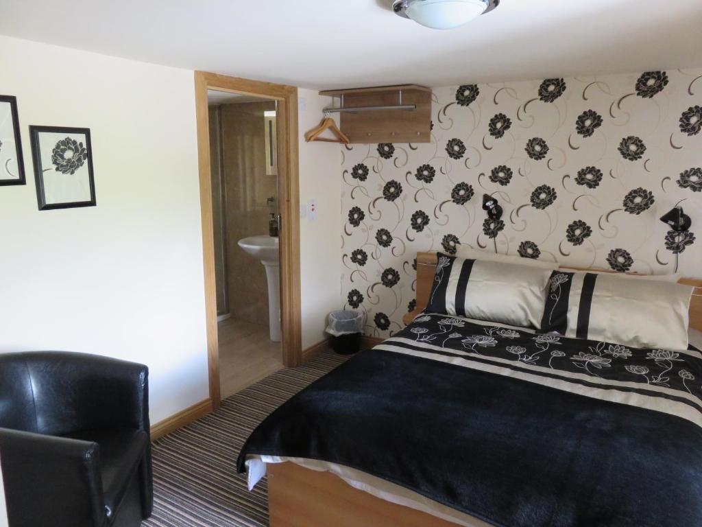 Masons Arms Hotel