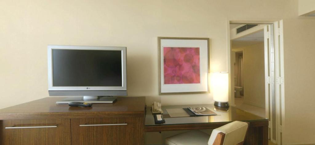 Hyatt Regency Sarasota - Executive Suite