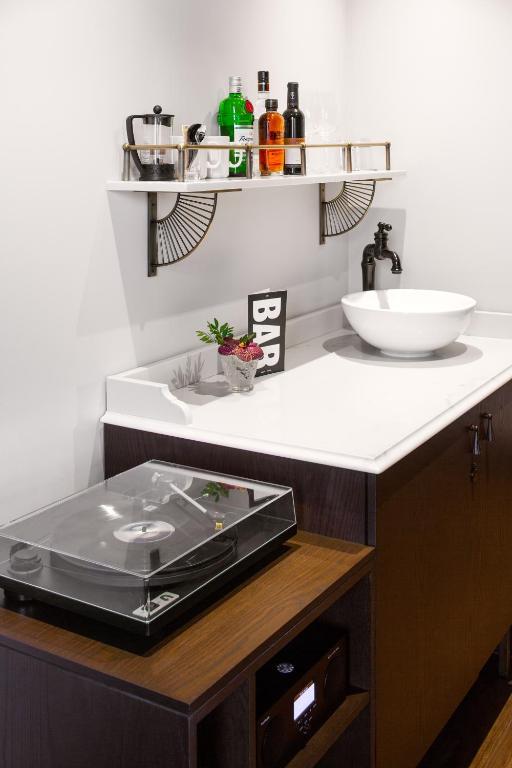 The Broadview Hotel - Resim 18