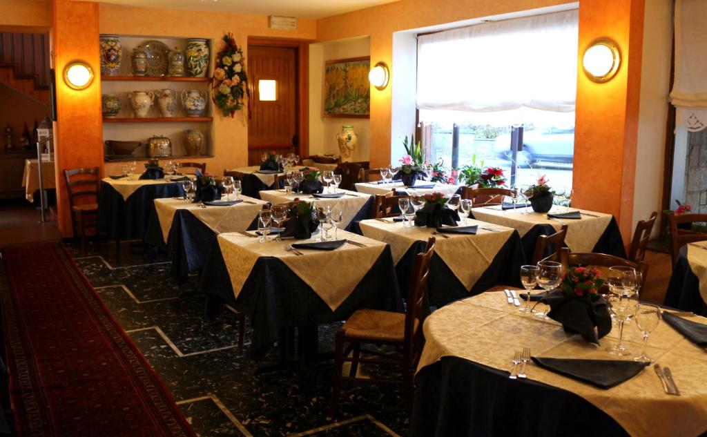 Restaurace v ubytování Hotel Bucaneve