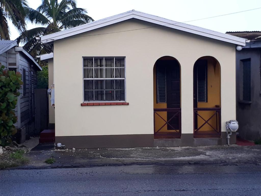 Darrel Cot Beachfront Cottage - Maison De Deux Chambres