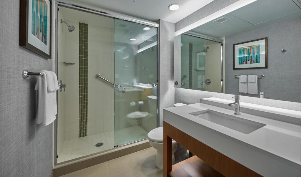Koupelna v ubytování Hyatt Place Eugene/Oakway Center
