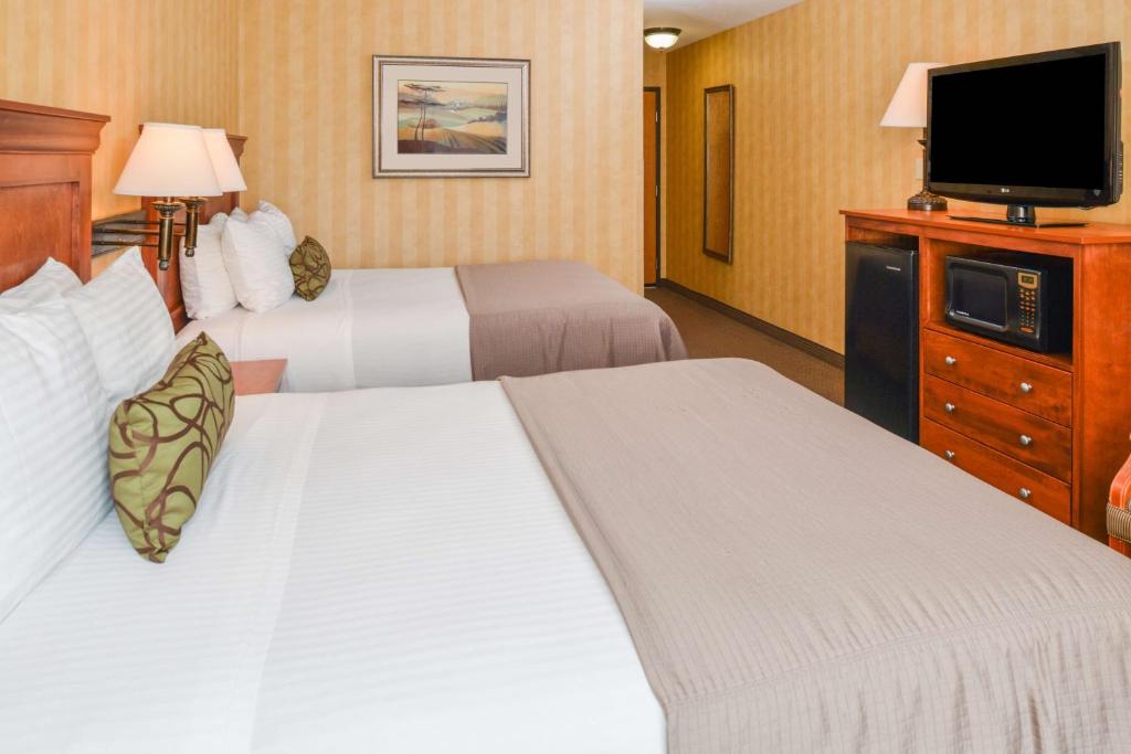 Postel nebo postele na pokoji v ubytování Best Western Pendleton Inn