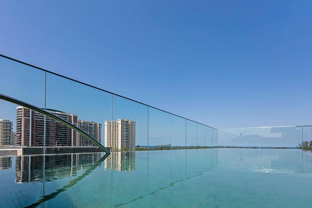 Vogue Square Fashion Hotel by Lenny Niemeyer - Housity