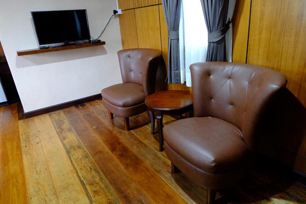 TV a/nebo společenská místnost v ubytování Kiriraya Resort
