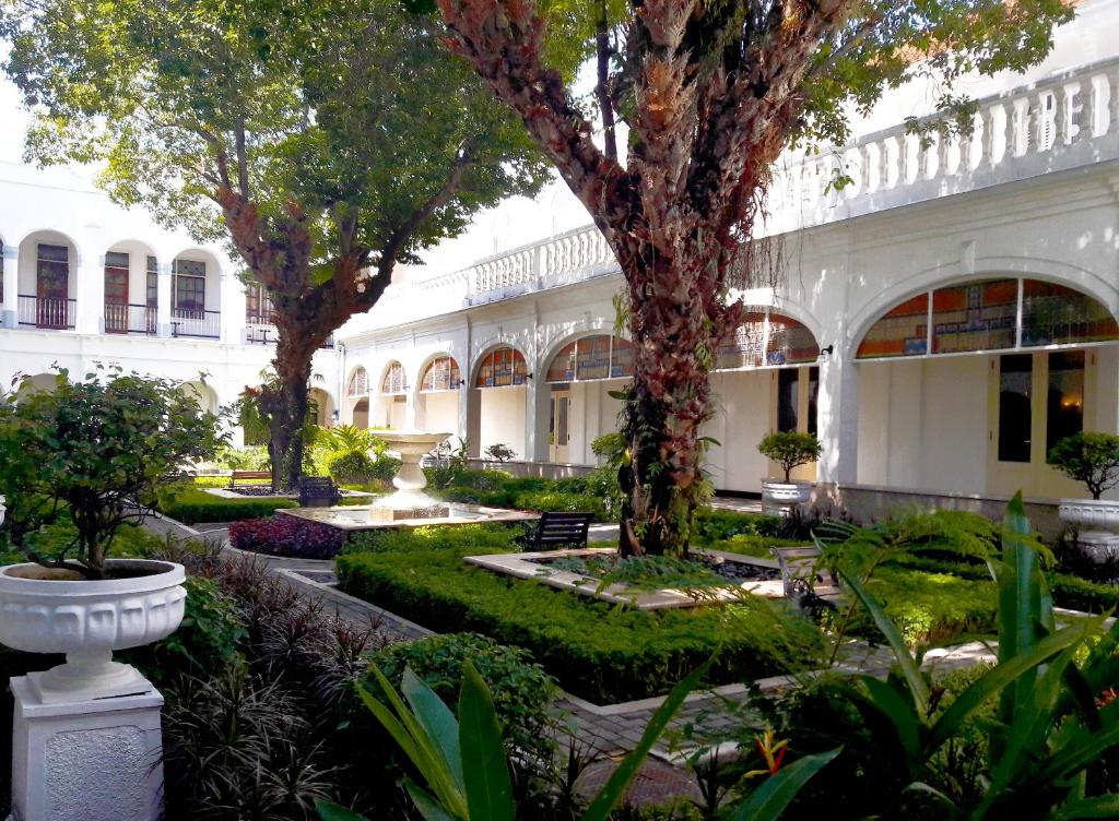 Zahrada ubytování Hotel Majapahit Surabaya MGallery