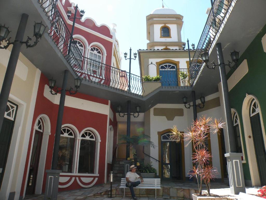  Solara Hotel
