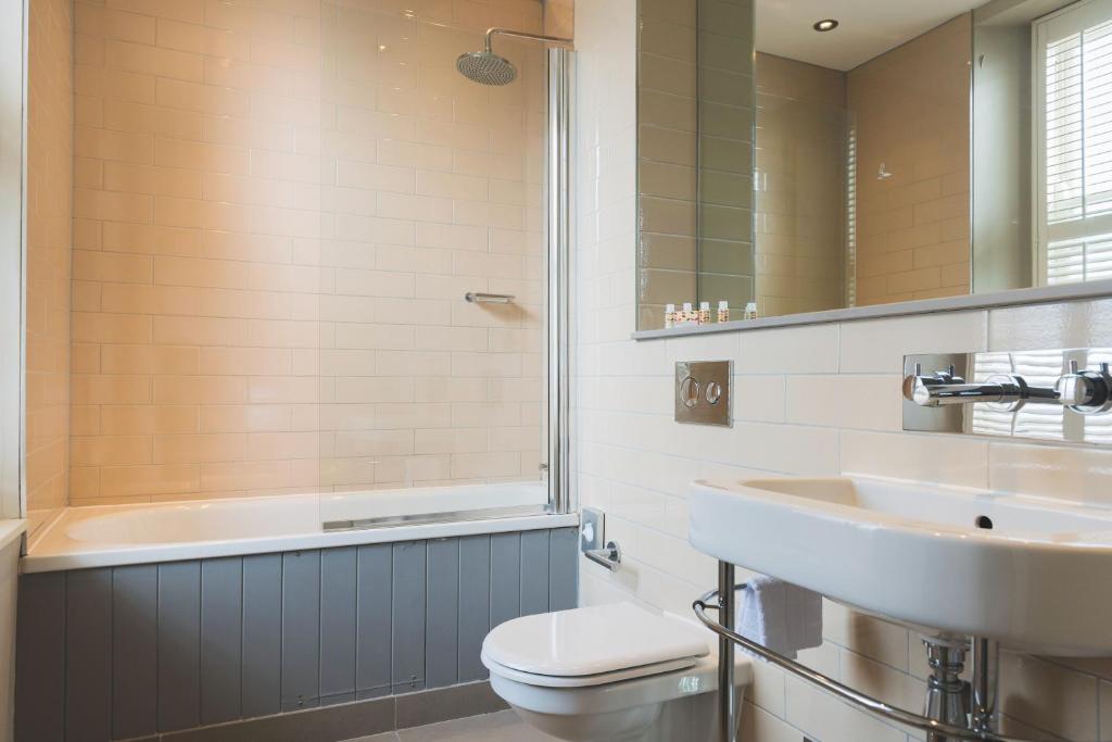 The Wellington - Resim 24