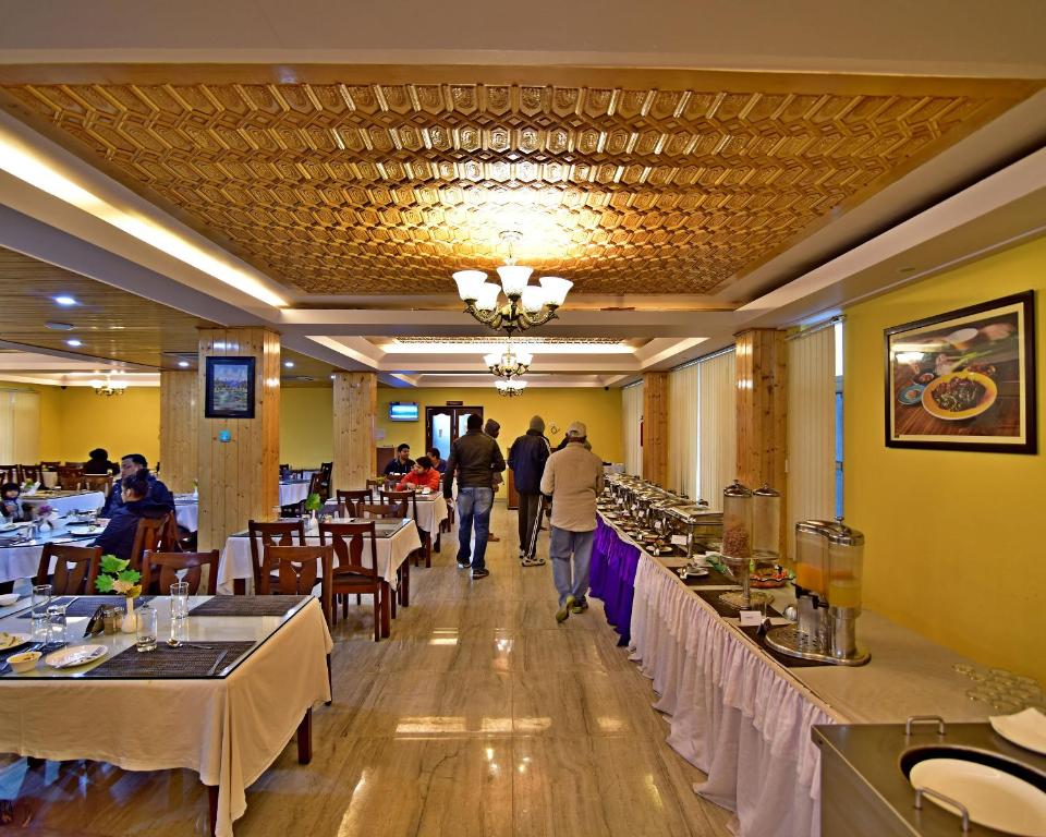 Restaurace v ubytování The Grand Mamta