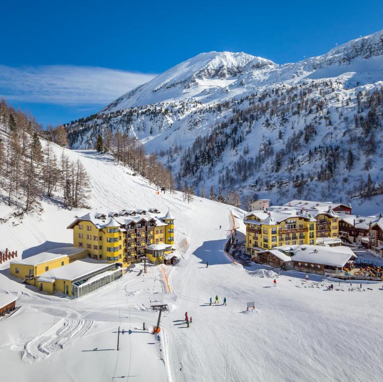Hotel Almschlössl & Schrotteralm v zimě