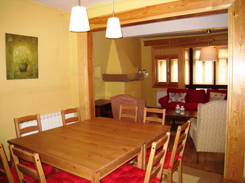 Kép Casa Cotiellu szállásáról Llanesben a galériában