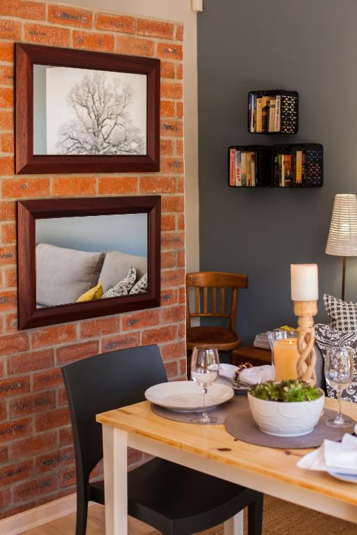 Treehouse at Theebos, Strand (updated prices 2024)