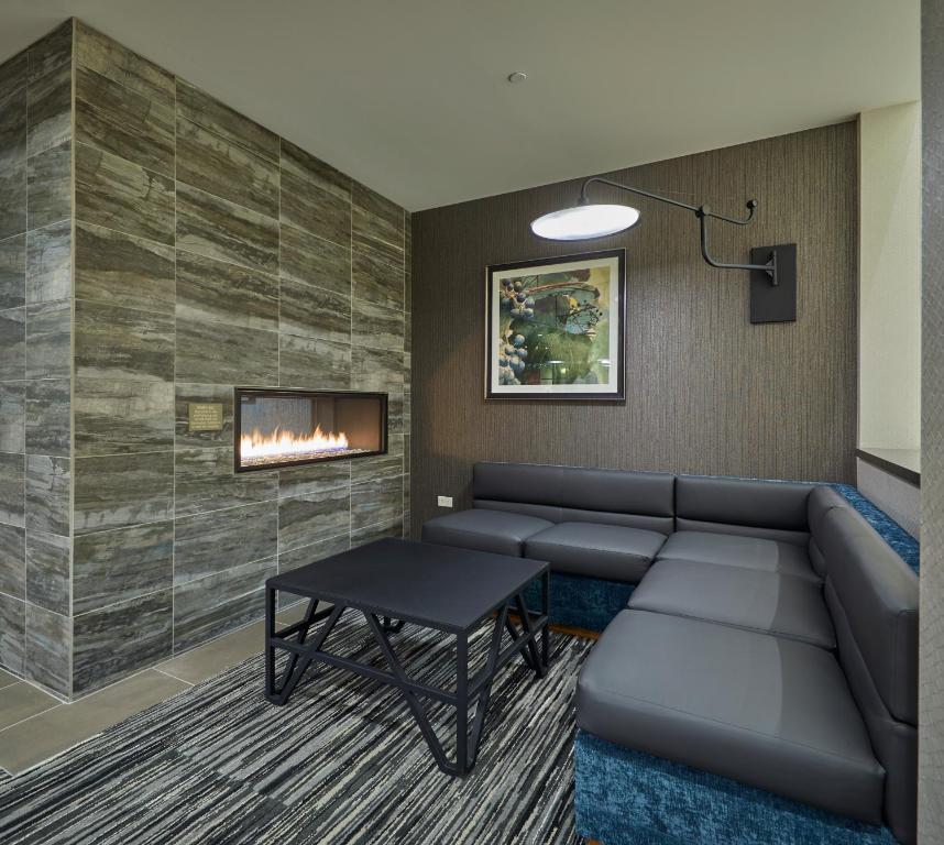 Posezení v ubytování Hyatt Place Eugene/Oakway Center