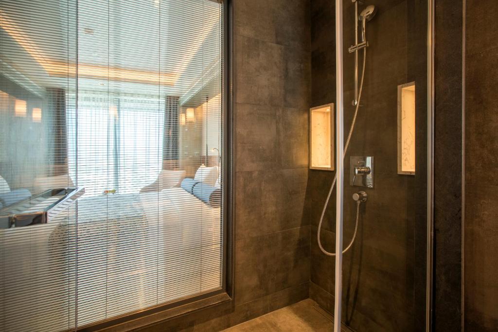 Golden Tulip Istanbul Bayrampasa - Superior Queen Kamer Met Uitzicht Op De Stad