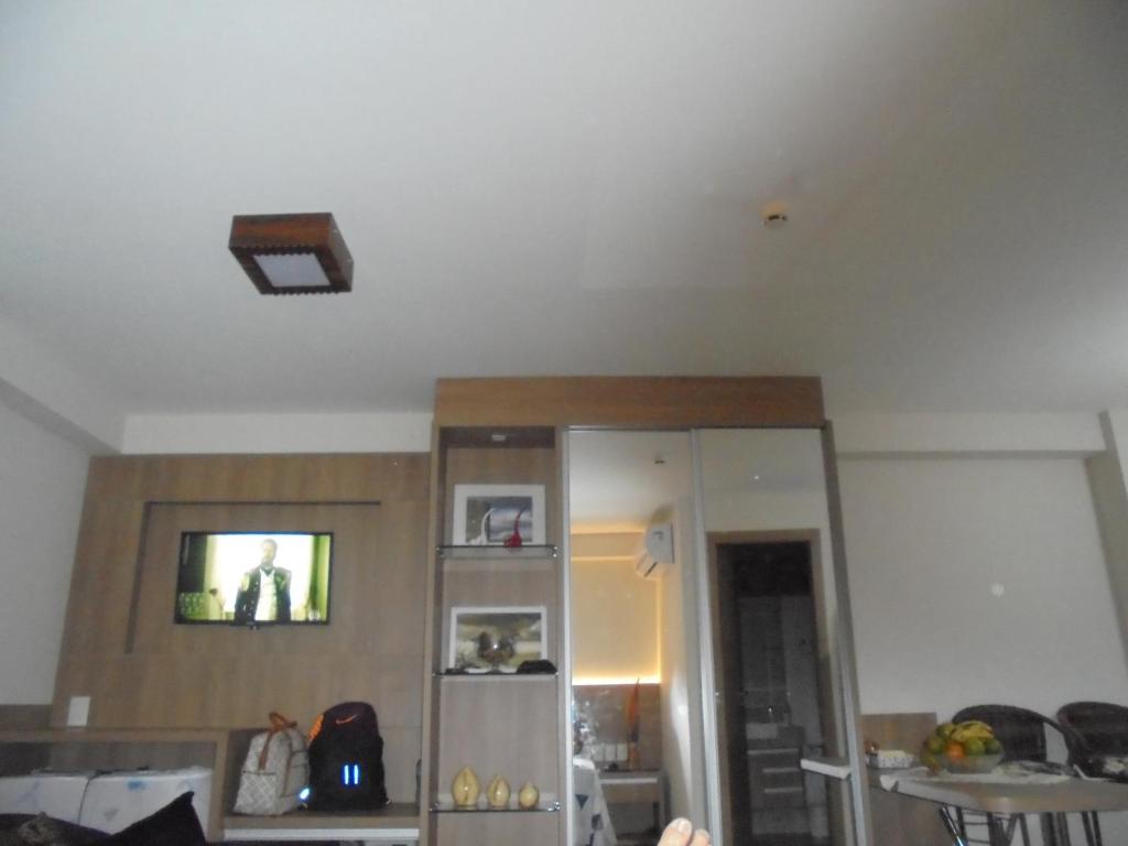  Flat 320