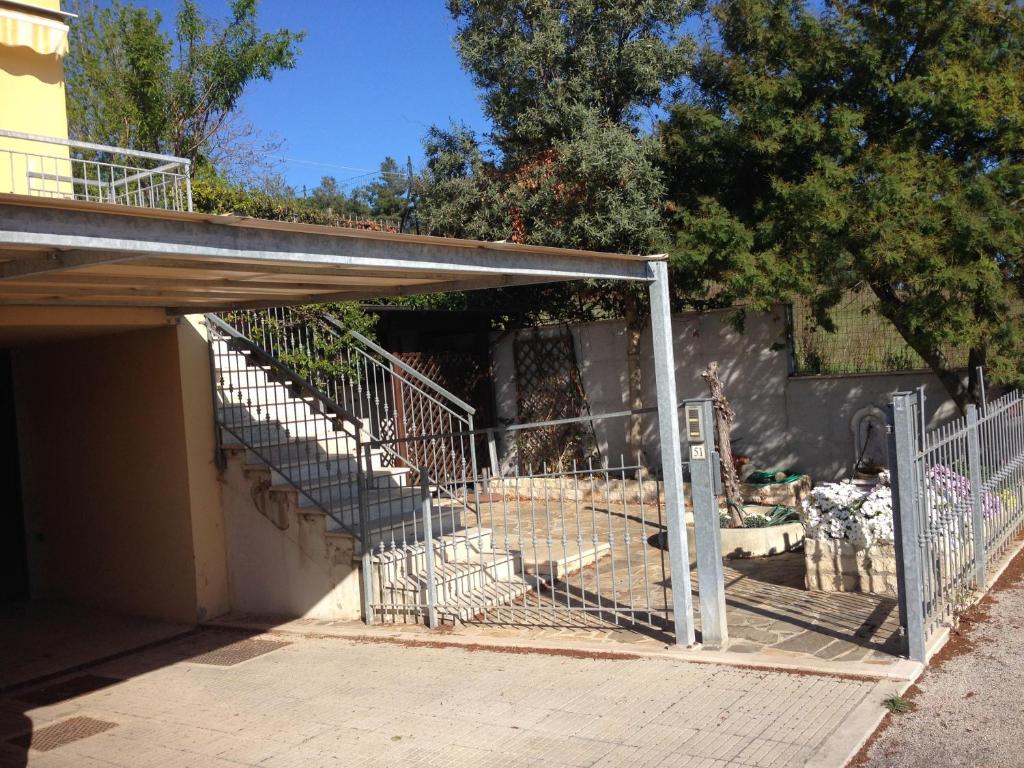 The building in which the holiday home is located