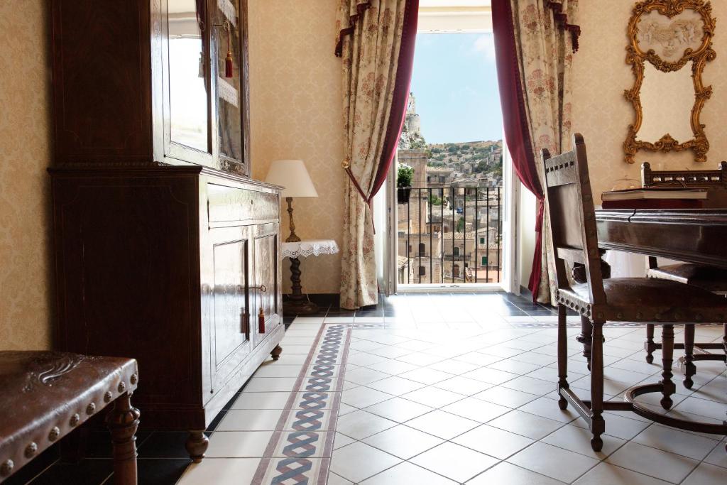 Nespecifikovaný výhled na hory nebo výhled na hory při pohledu z bed and breakfast