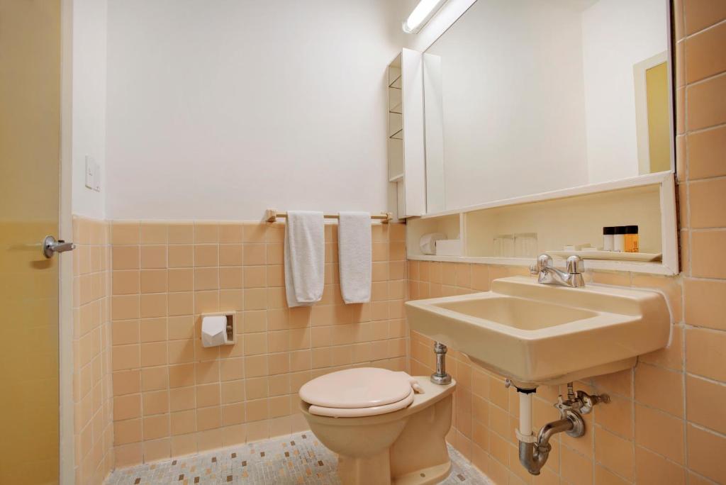 Hotel Quito - Standard Room