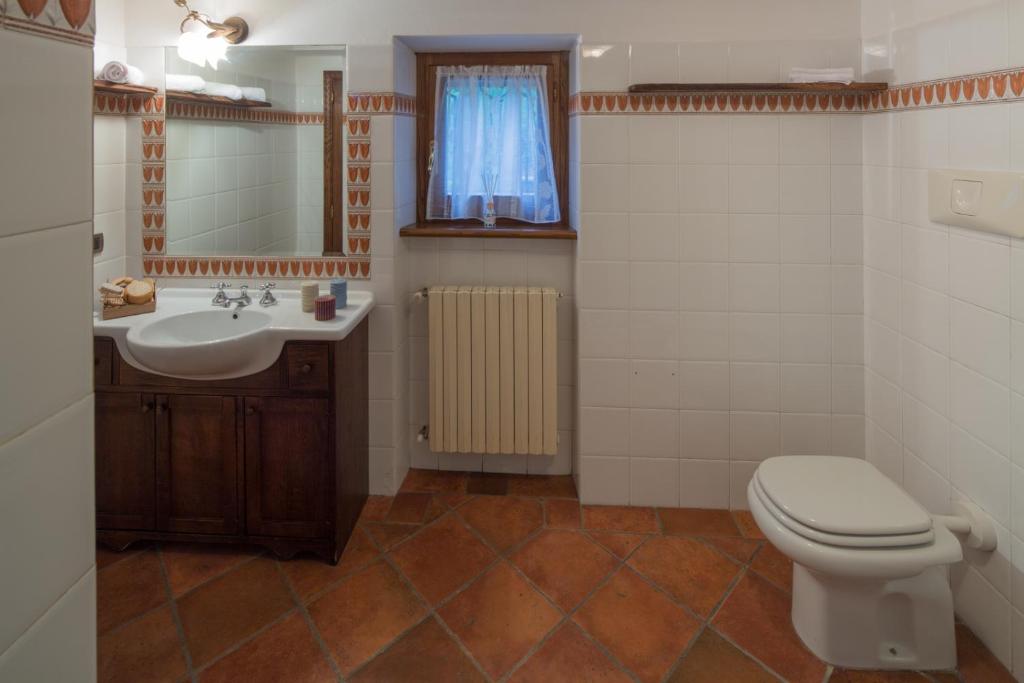 Kúpeľňa v ubytovaní Il Castello di Rigutinelli