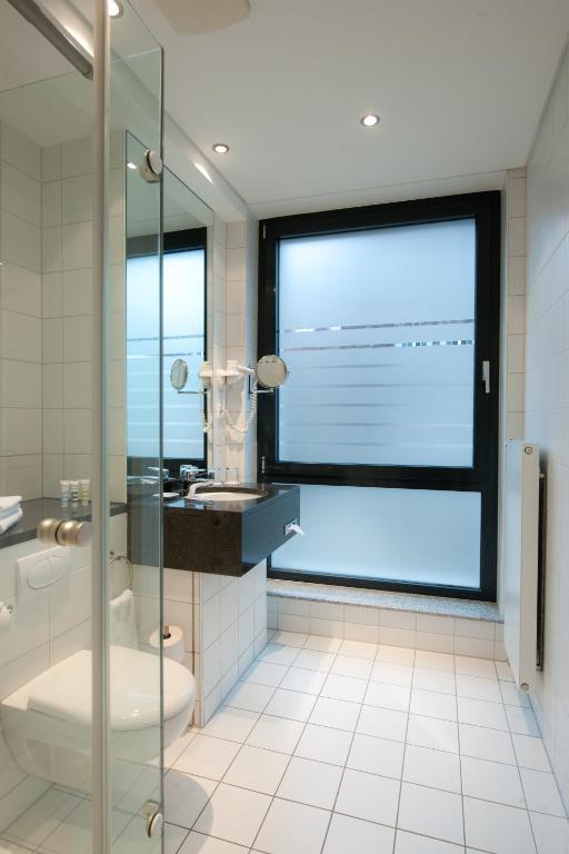 Koupelna v ubytování Mercure Hotel Aachen Am Dom