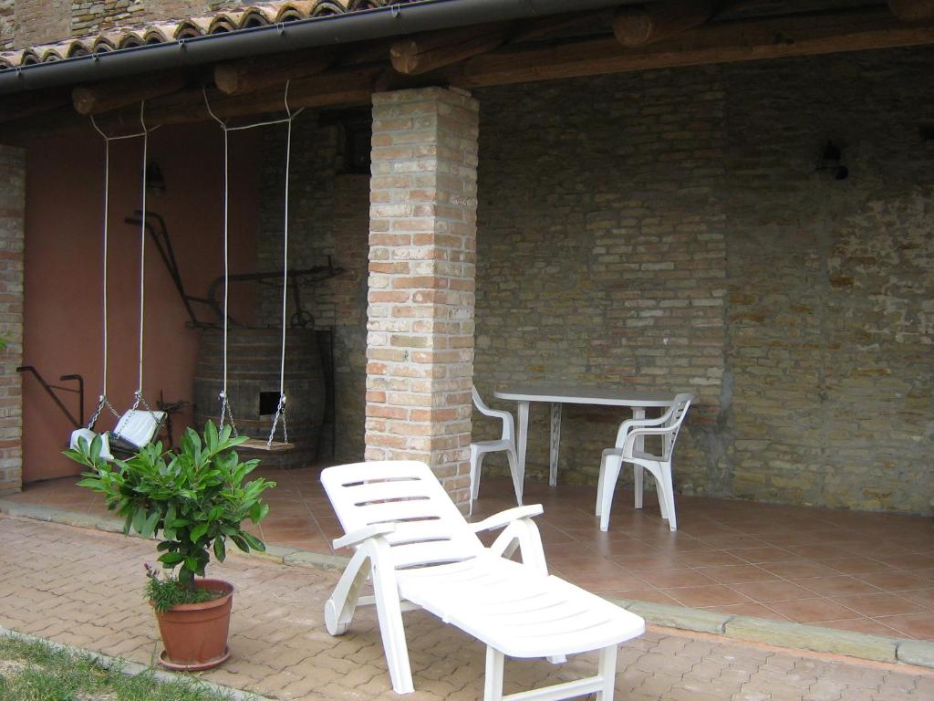 Patio nebo venkovní prostory v ubytování Agriturismo Cà Trinche