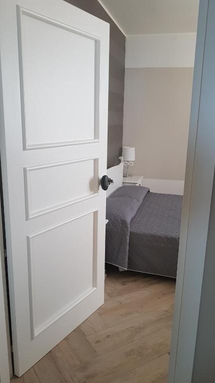 B&B Terrazze Chiaramontane Exclusive Resort - King Room With Roll-In Shower - Disability Access