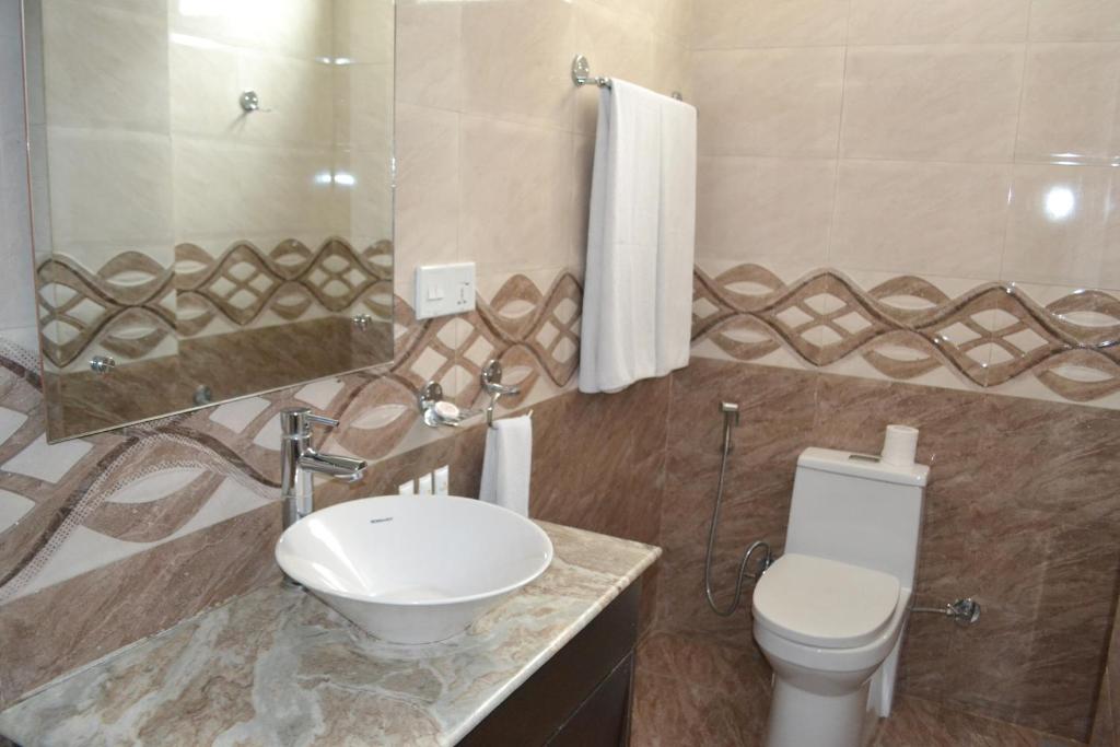 Koupelna v ubytování Avataar Kathmandu Hotel