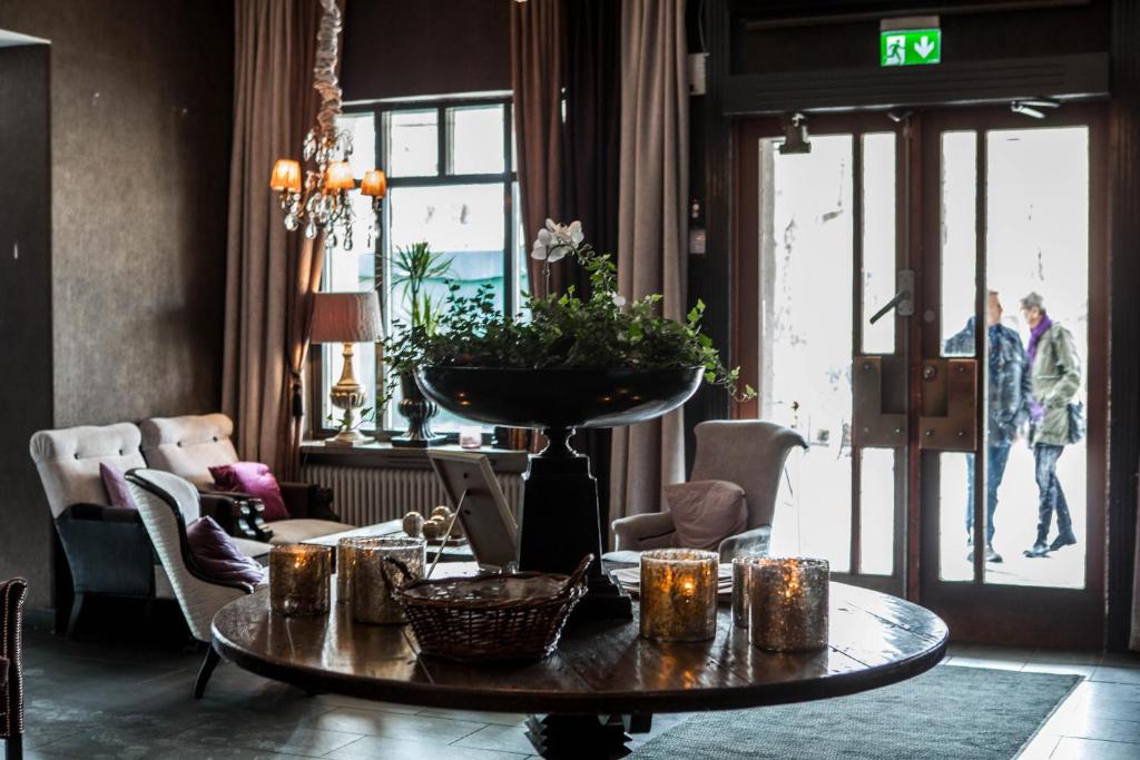 Posezení v ubytování Stadshotellet Lidköping