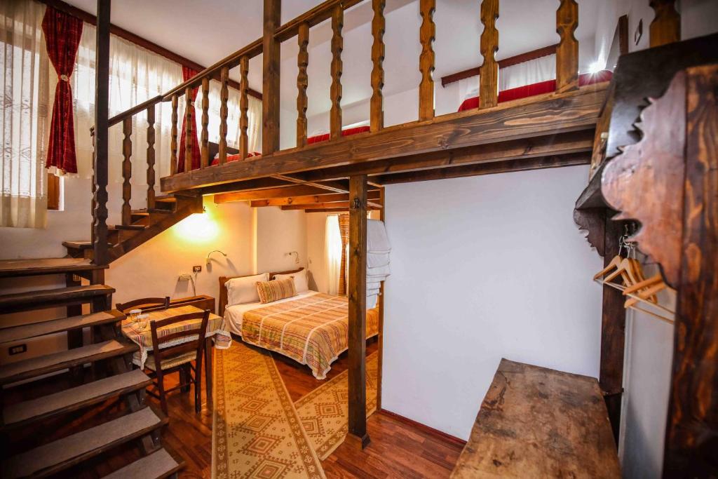 Hotel Tradita - Image 2
