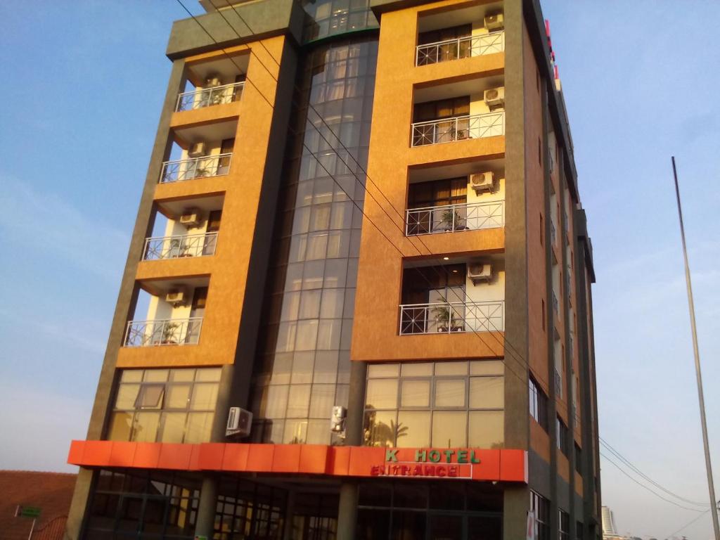 Budova, kde se hotel nachází