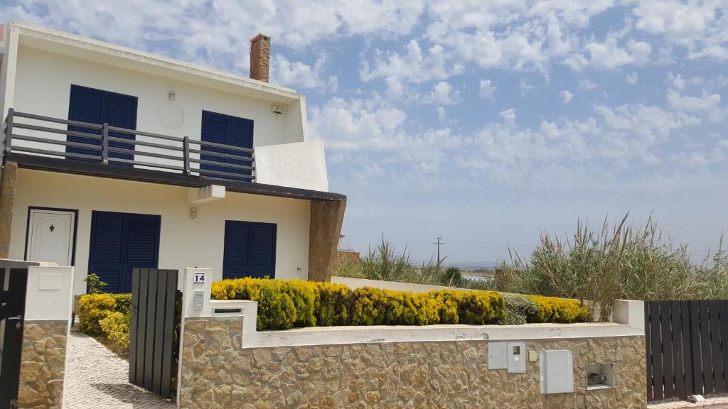 Villa da Praia Azul - Villa With Sea View