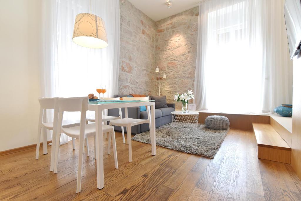 The Bridge Luxury Apartments - 19