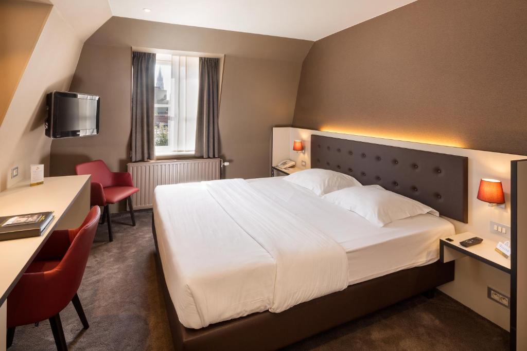 Travel Proud Sustainability certification Hotel Navarra Brugge - Chambre Double Ou Lits Jumeaux Avec Vue Sur La Ville