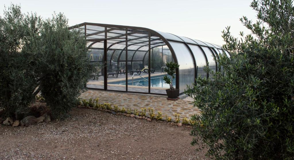 Bazén v ubytování Casas Rurales Los Olivos de Noja nebo v jeho okolí