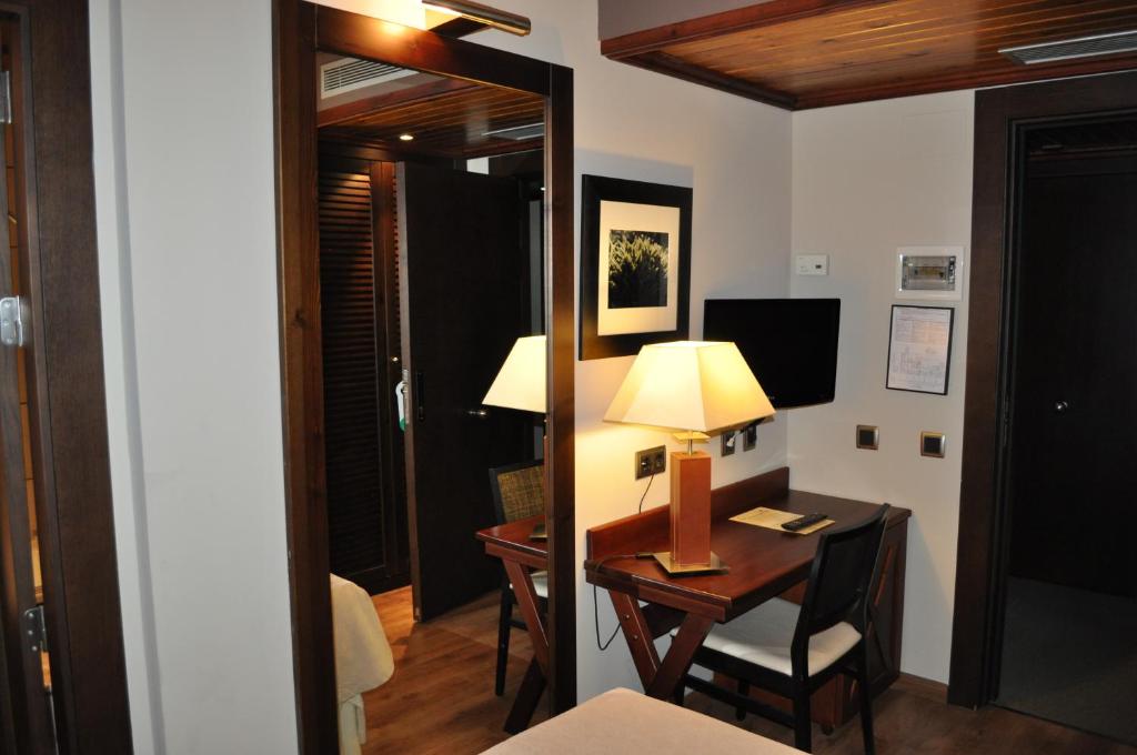 TV a/nebo společenská místnost v ubytování Hotel Ciria