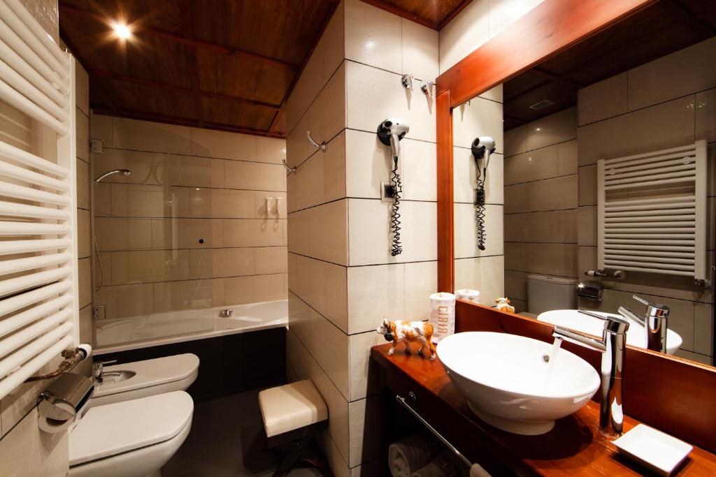 Koupelna v ubytování Hotel Ciria