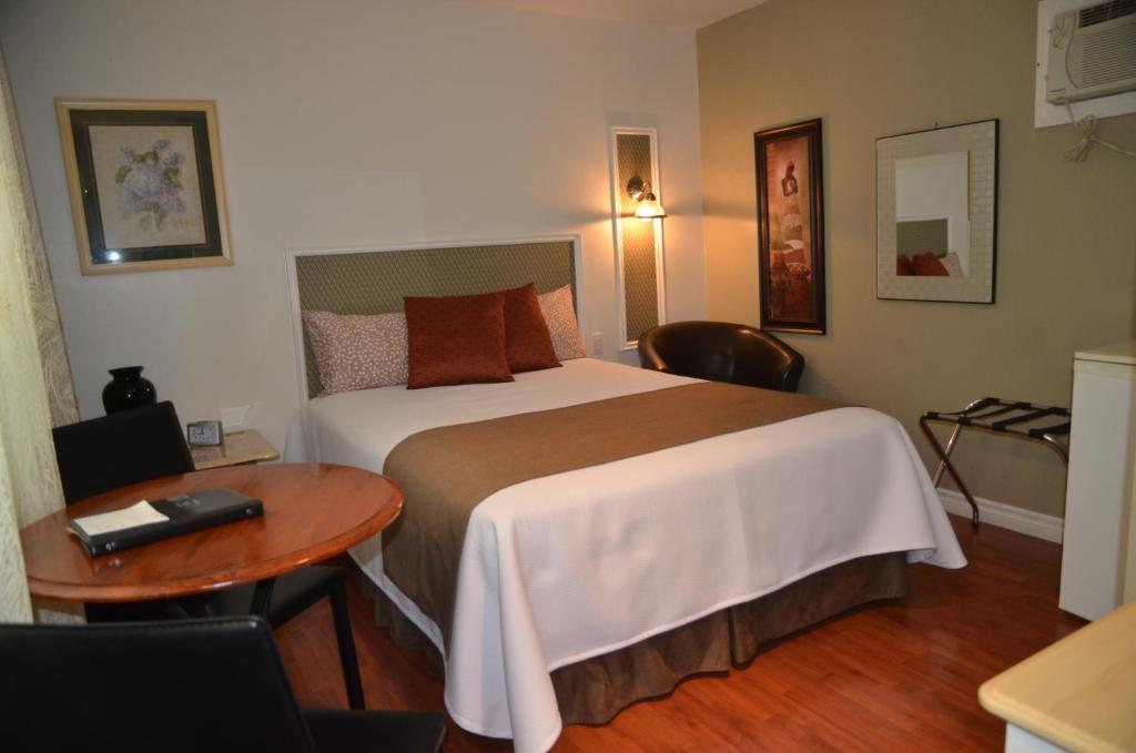 Motel Derfal - Chambre Reine