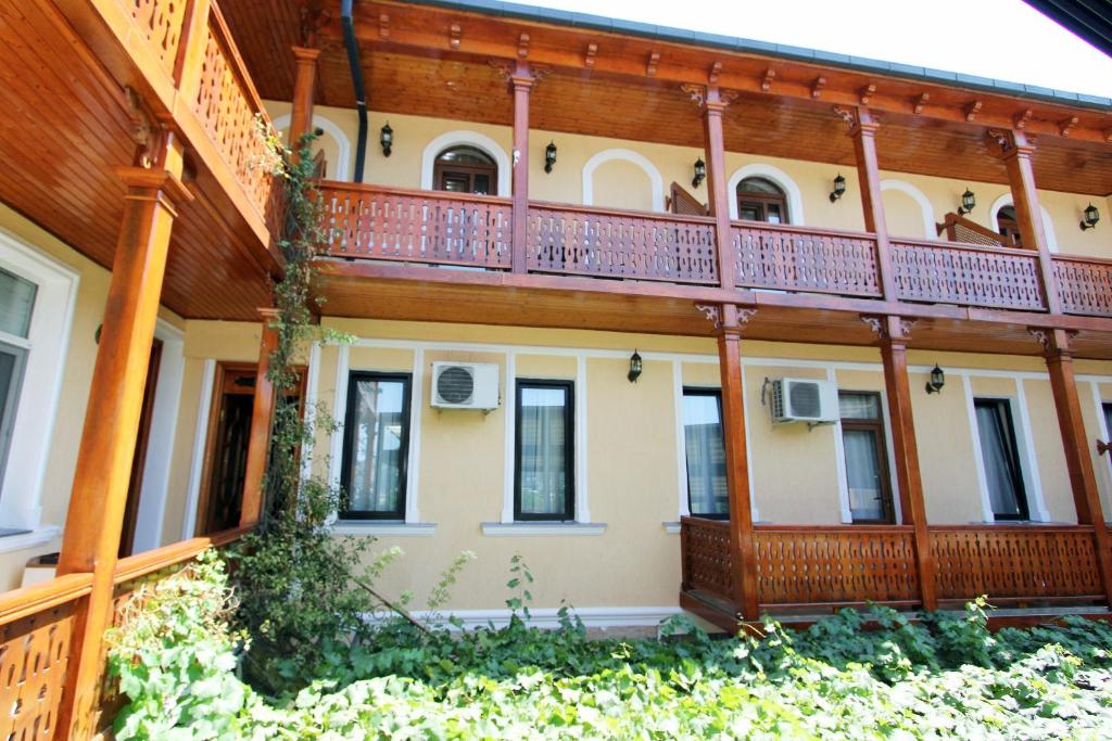 Budova, kde se hotel nachází