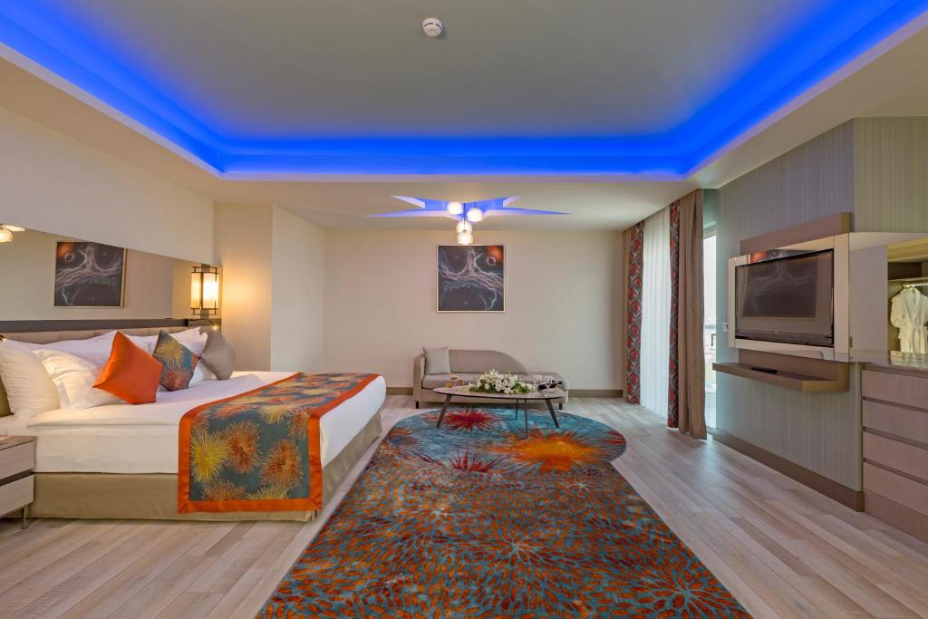 Royal Seginus - 