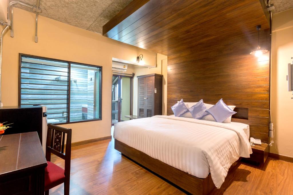 Night Bazaar Inn - Resim 23