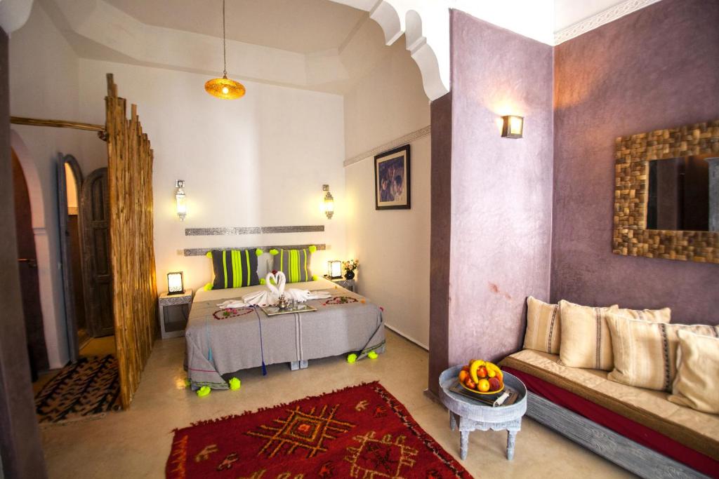Postel nebo postele na pokoji v ubytování Riad De Vinci & SPA