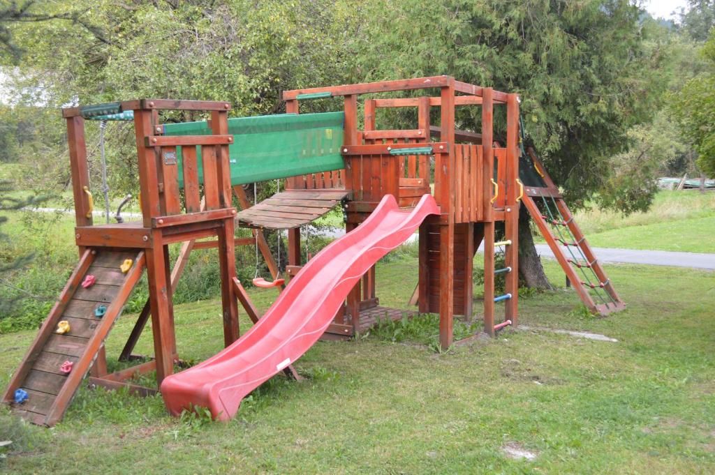 Herní místnost nebo prostor pro děti v ubytování Chalet Kammleitn