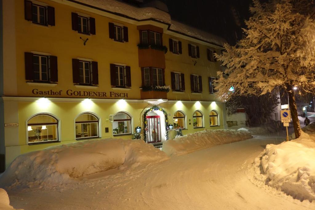 Gasthof Goldener Fisch v zimě