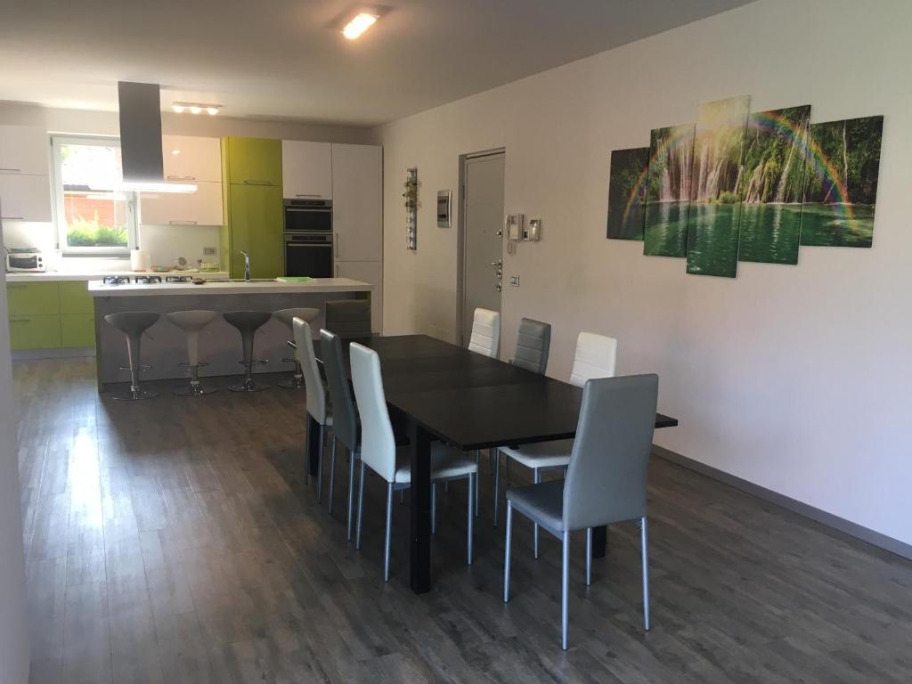 Kuchyň nebo kuchyňský kout v ubytování B&B ARCOBALENO