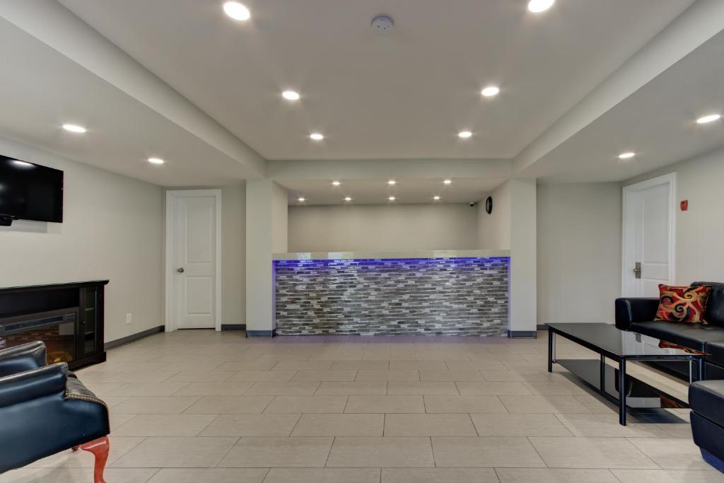 Knights Inn Kamloops - Resim 12