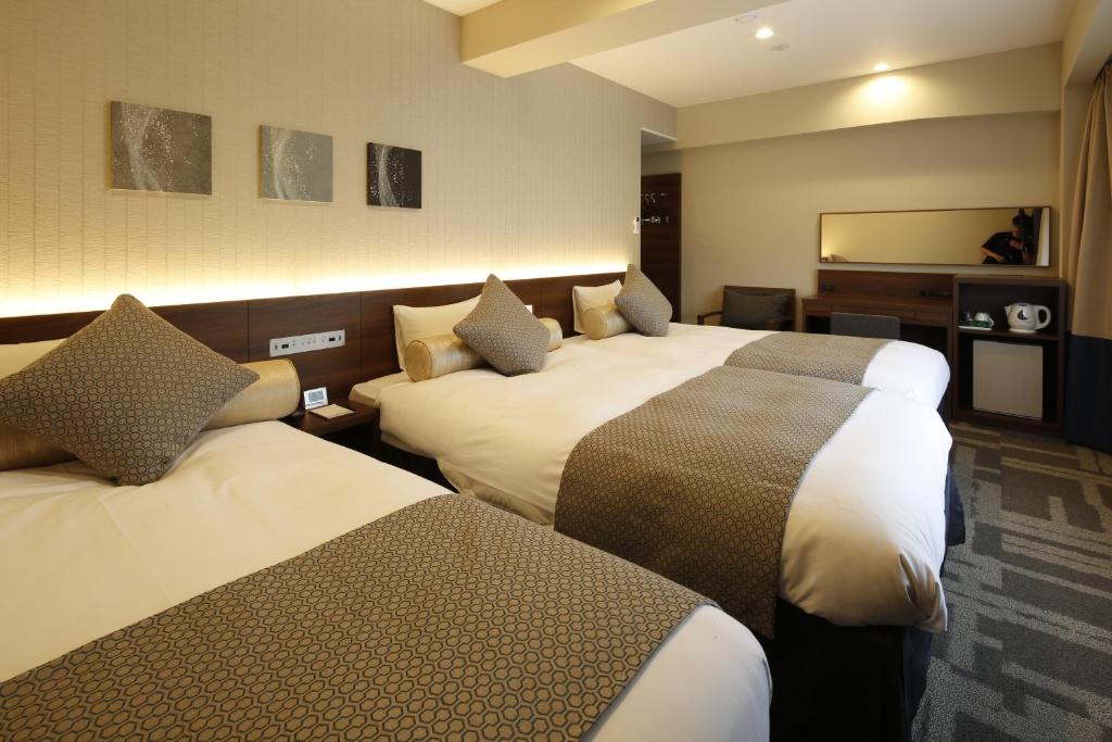 Rembrandt Style Yokohama Kannai 予約する