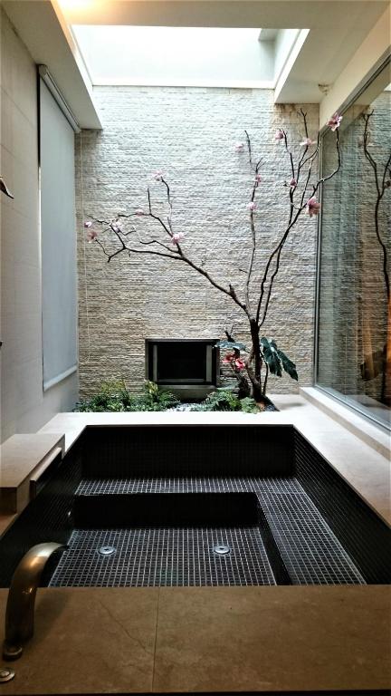 Fotografie z fotogalerie ubytování Her Home Spa Motel Xinying v destinaci Sin-jing