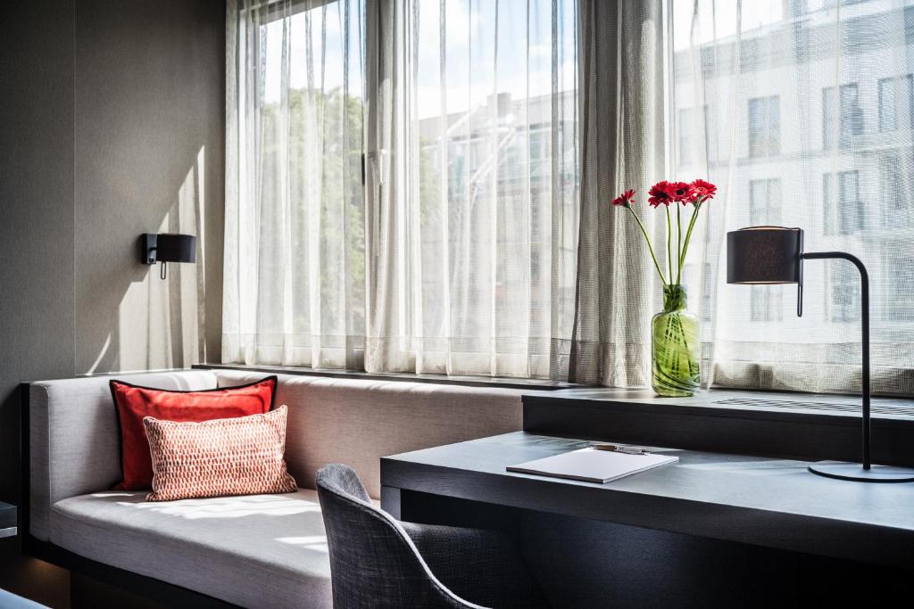 SAKS Urban Design Hotel Frankfurt - Resim 29