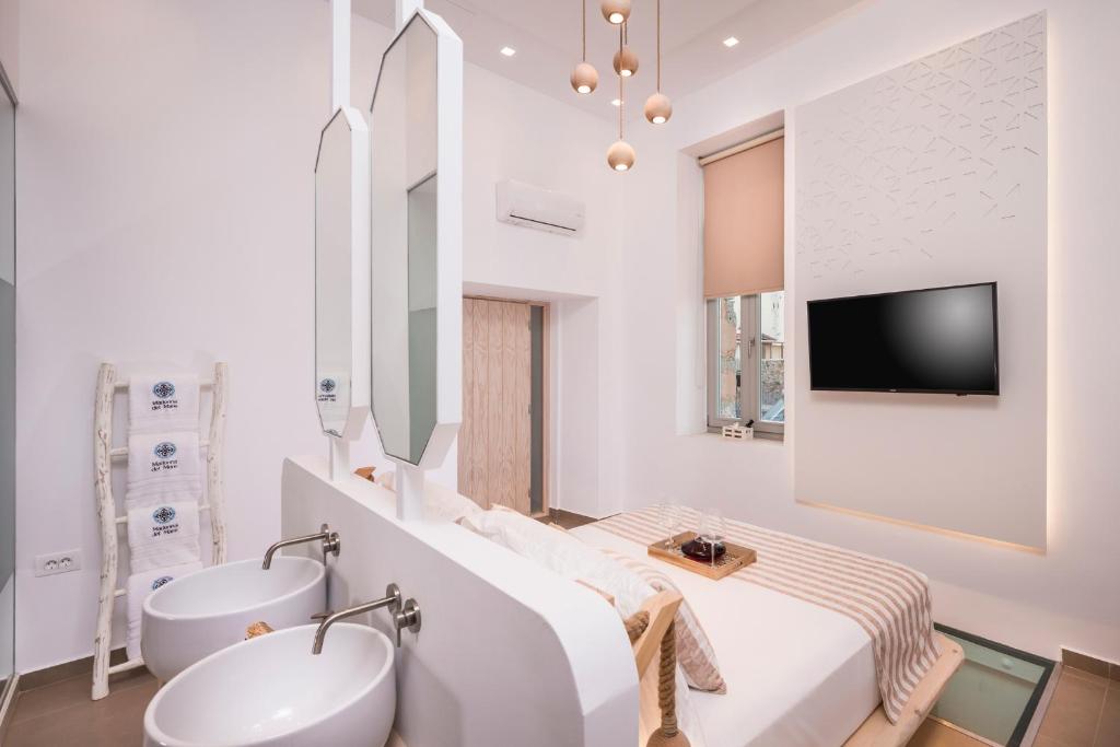 A bathroom at Madonna del Mare