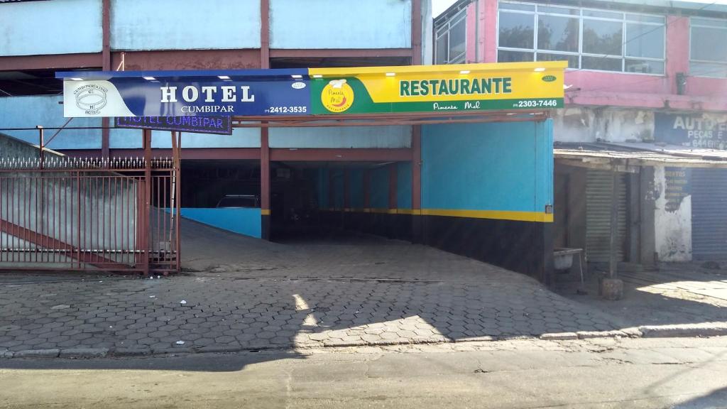Certifikát, hodnocení, plakát nebo jiný dokument vystavený v ubytování Cumbipar King Hotel